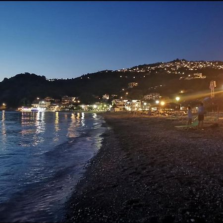 Markamar Loutraki  Exterior photo
